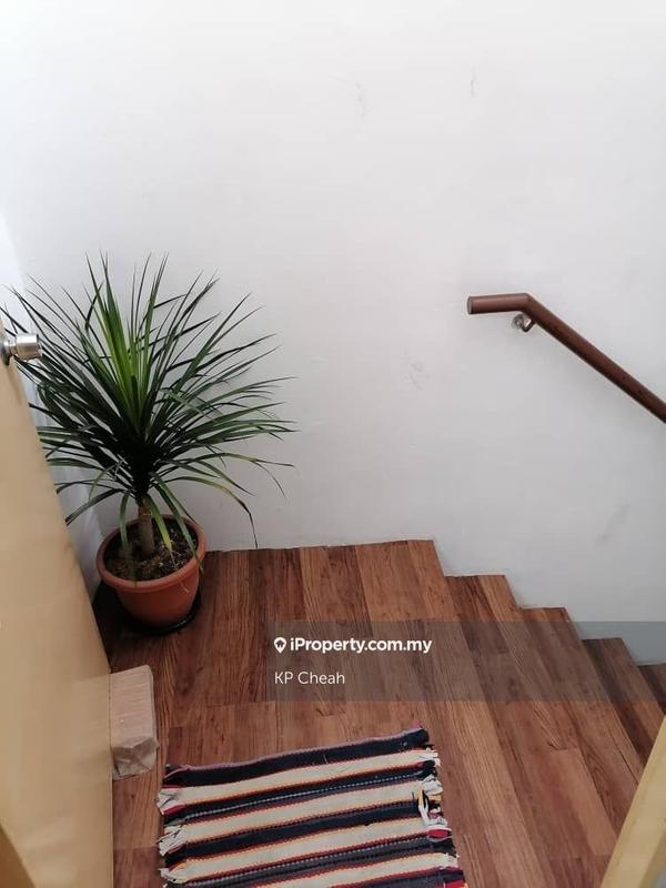 For Sale - Taman Equine, Putra Permai Shoplot