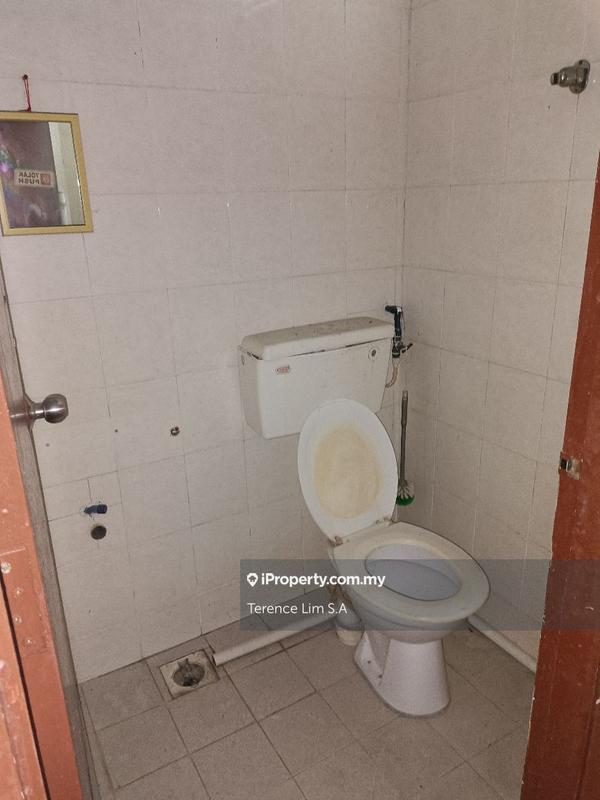 For Sale - 1ST FLOOR, Pusat Perniagaan Raja Uda