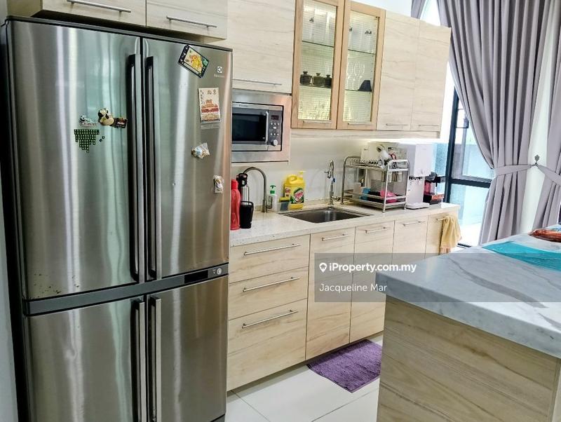 Rumah Berkembar untuk Dijual di Serdang, Seri Kembangan oleh Jacqueline Mar - iProperty.com.my