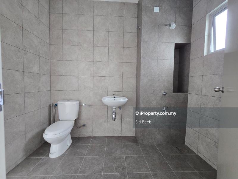 Rumah Teres untuk Dijual di Nilai Impian, Nilai oleh Siti Beeb - iProperty.com.my