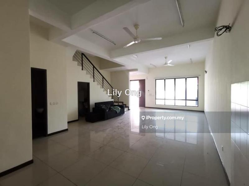 3-storey Terraced House for Sale in SOUTHBAY RESIDENCE, Batu Maung by Lily Ong - iProperty.com.my