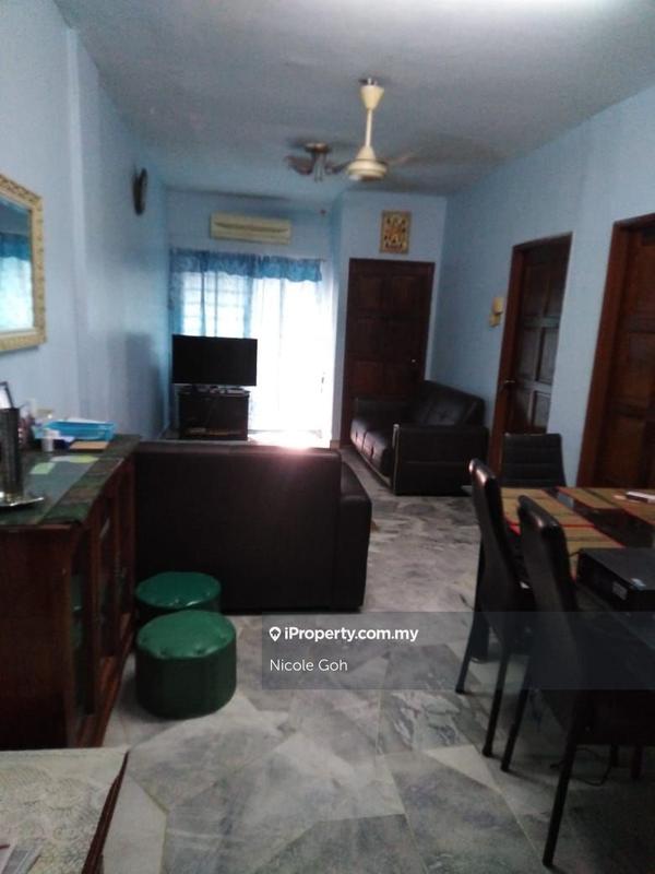 For Rent - Teratai Mewah Apartment Block 4 & 6