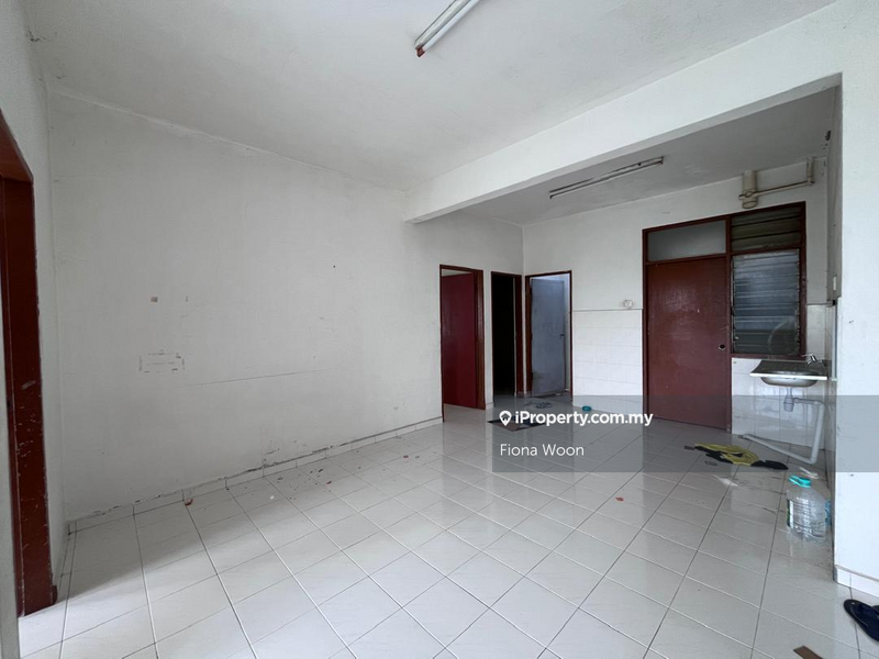 For Rent - Taman Cheng Ria