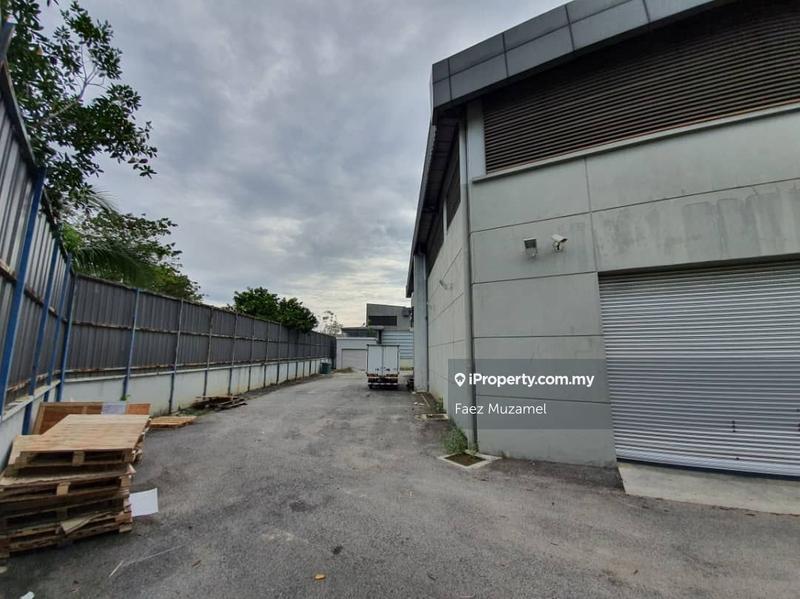Kilang Berkembar untuk Dijual di Bukit Jelutong, Shah Alam oleh Faez Muzamel - iProperty.com.my