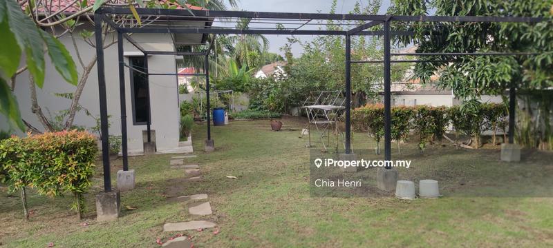 Rumah Berkembar untuk Dijual di Bukit Rahman Putra, Sungai Buloh oleh Chia Henri - iProperty.com.my