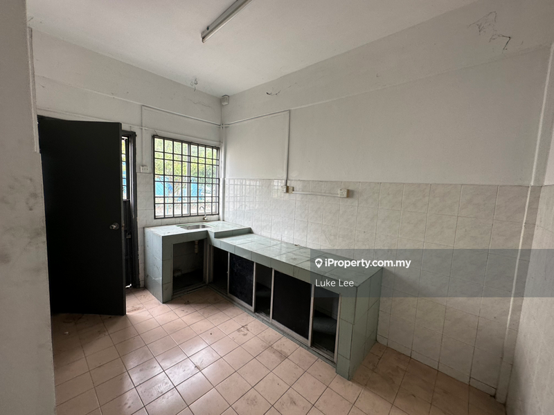 2-storey Terraced House for Sale in Taman Perindustrian Berjaya, Shah Alam by Luke Lee - iProperty.com.my