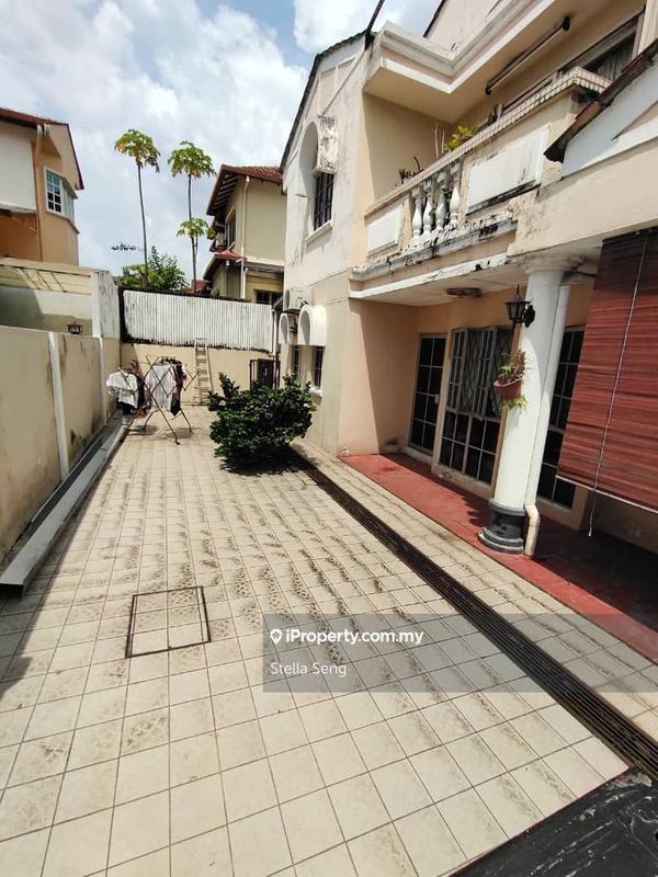 Rumah Berkembar untuk Dijual di Usj 5, Subang Jaya oleh Stella Seng - iProperty.com.my