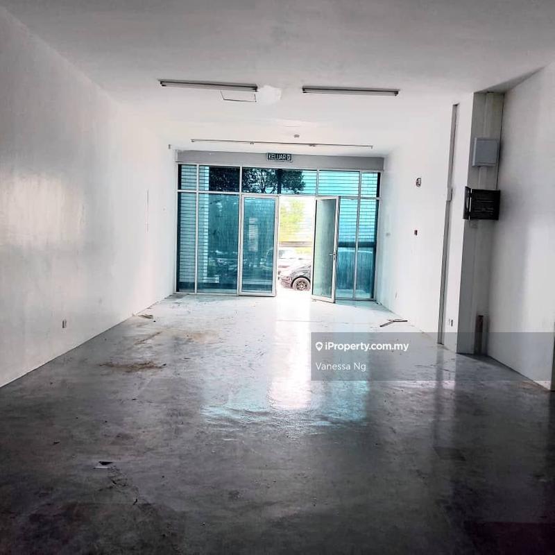 Shop for Sale in Kampung Sungai Kayu Ara, Petaling Jaya by Vanessa Ng - iProperty.com.my