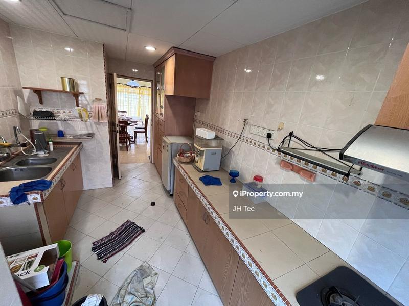 Apartment for Sale in Casa Venicia Apartment by JH Tee - iProperty.com.my
