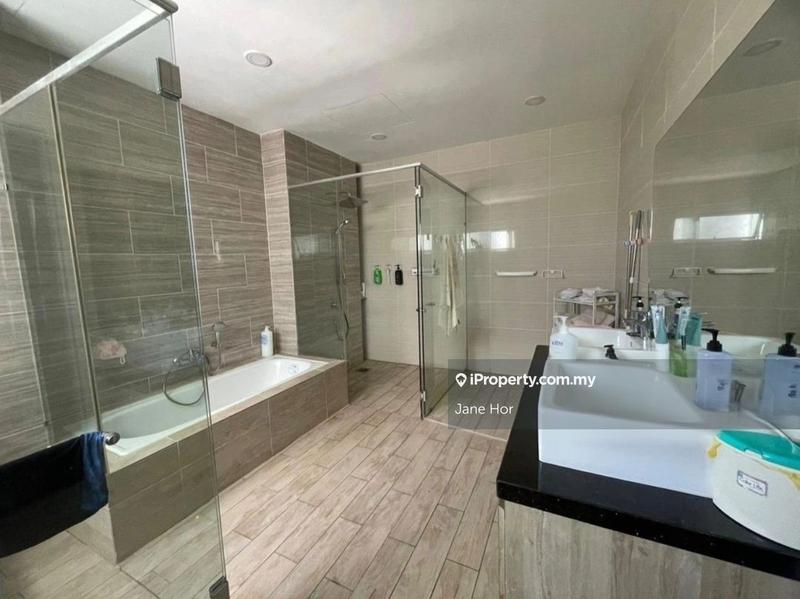 3-storey Terraced House for Sale in 16 Sierra, Puchong by Jane Hor - iProperty.com.my