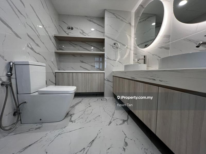 For Rent - Merak Kayangan Court