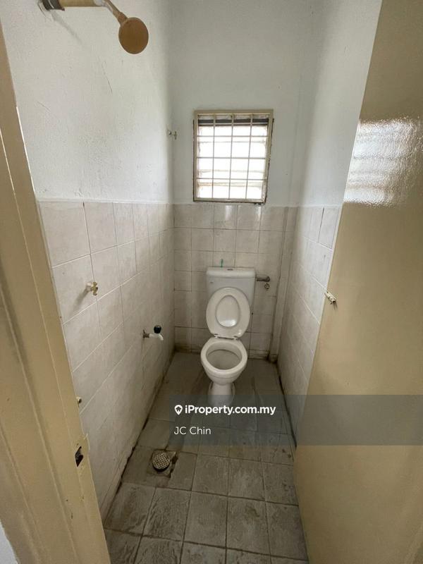 Semi-D Kilang untuk Dijual di Nilai 3 Arab Malaysian, Nilai oleh JC Chin - iProperty.com.my