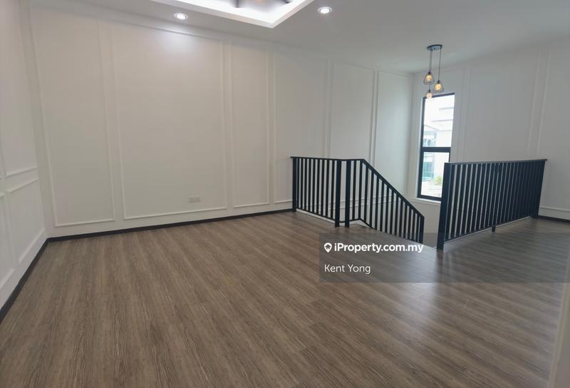 Rumah Berkembar untuk Dijual di Taman Villa Perdana, Kajang oleh Kent Yong - iProperty.com.my
