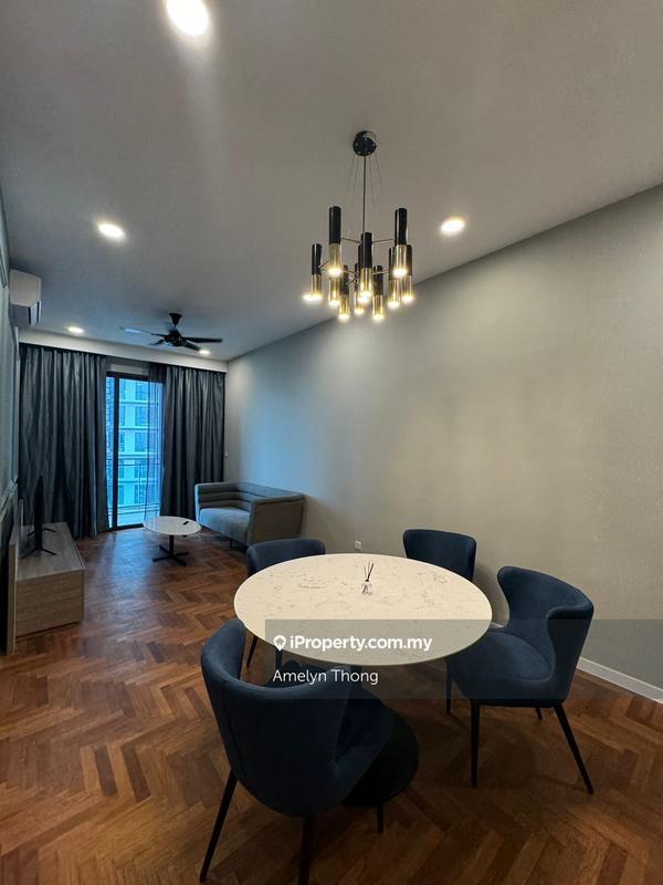 For Sale - Bloomsvale Menara Vista Petaling