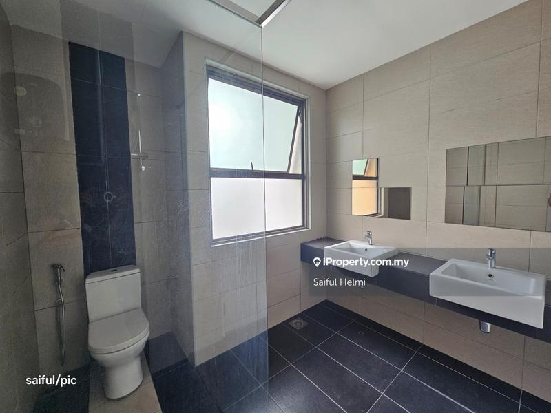 Rumah Teres 3-Tingkat untuk Dijual di Cyber 11, Cyberjaya oleh Saiful Helmi - iProperty.com.my