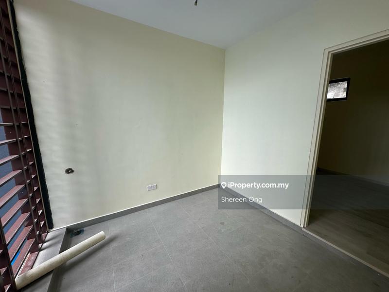 Rumah Berangkai 3.5 Tingkat untuk Dijual di Santuari Park Pantai Jalan Gasing, Pantai oleh Shereen Ong - iProperty.com.my