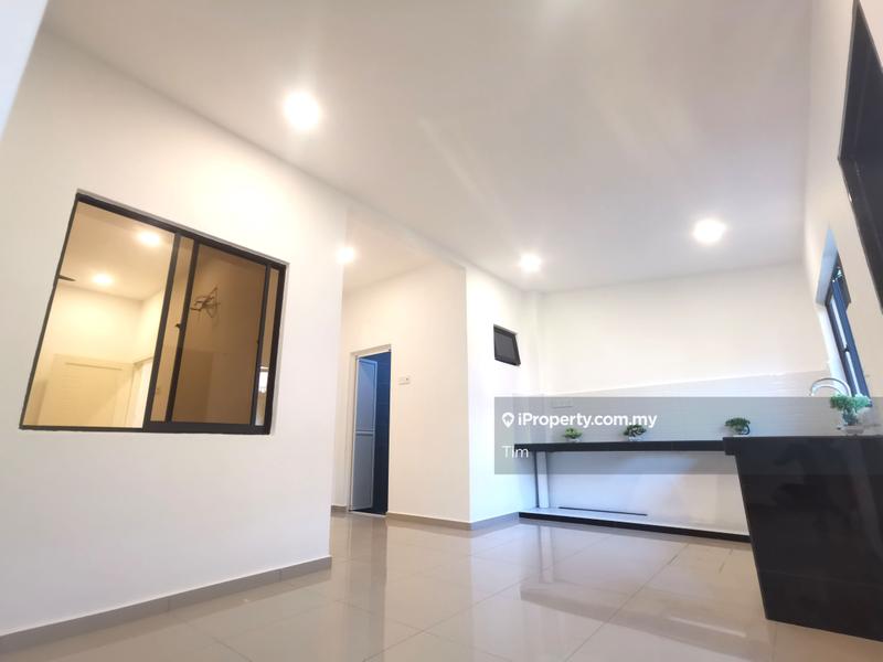 Rumah Teres 1-Tingkat untuk Dijual di Bukit Beruang, Bukit Baru oleh Tim - iProperty.com.my