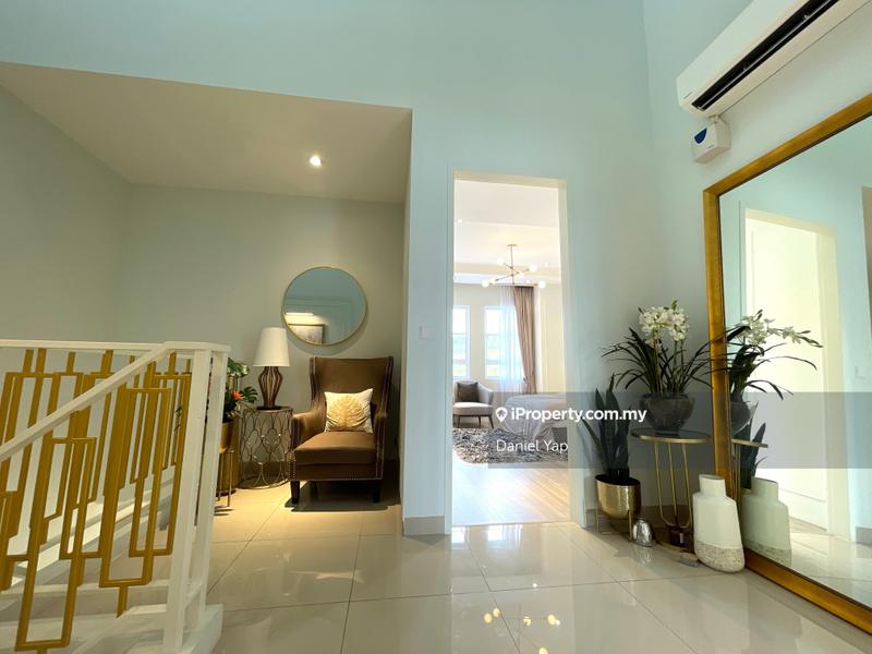 Rumah Berangkai 2 Tingkat untuk Dijual di Bandar Country Homes, Rawang oleh Daniel Yap - iProperty.com.my