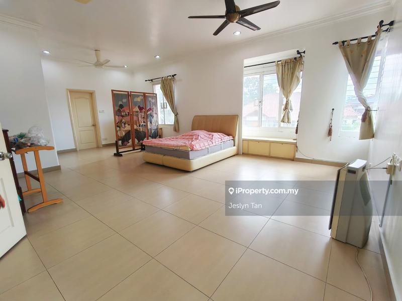 Rumah Berkembar untuk Dijual di Seksyen 9, Kota Damansara oleh Jeslyn Tan - iProperty.com.my