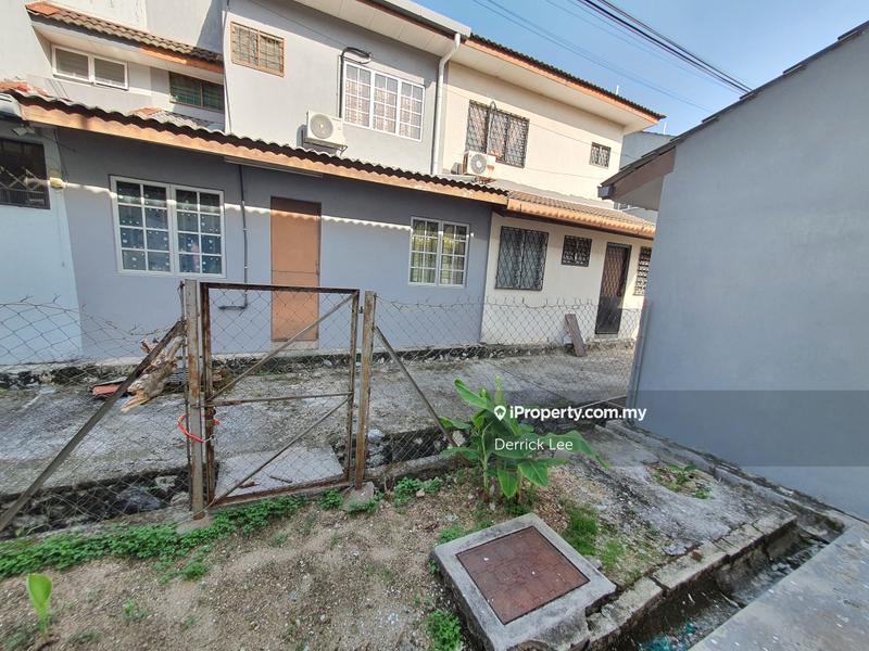 Rumah Berangkai 2 Tingkat untuk Dijual di 18d3y, Subang Jaya oleh Derrick Lee - iProperty.com.my
