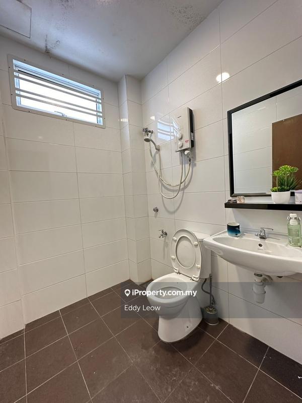 Rumah Berkembar untuk Dijual di Taman Limbongan Indah, Melaka City oleh Eddy Leow - iProperty.com.my