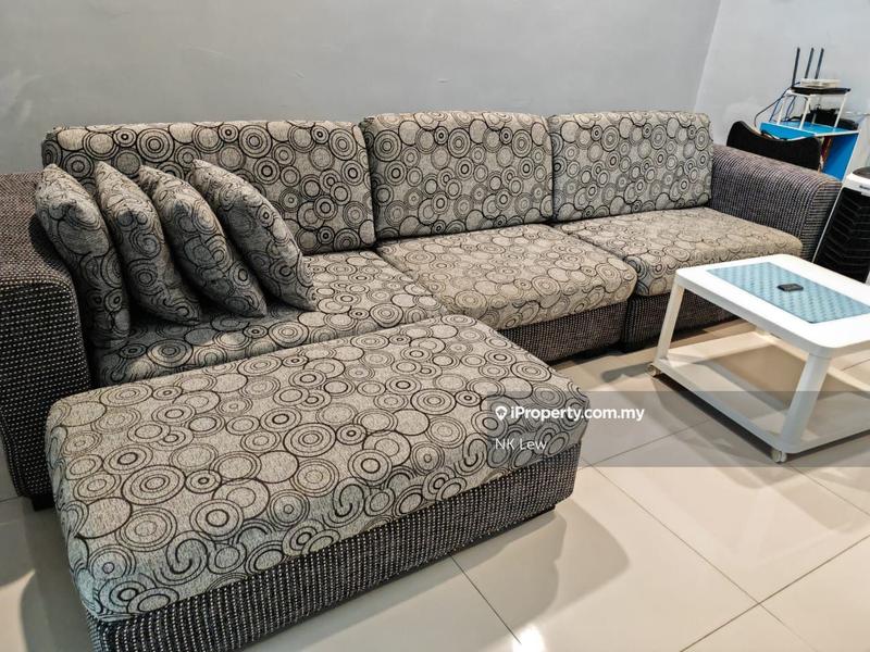 Kondominium untuk Dijual di Bayan Villa, Seri Kembangan oleh NK Lew - iProperty.com.my