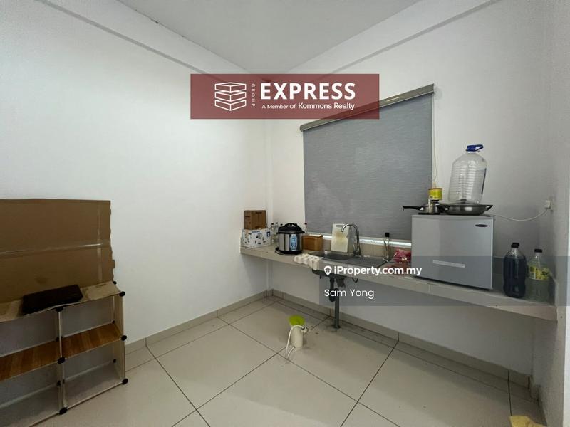 Bungalow House for Sale in Lutong, Miri by Sam Yong - Kitchen - iProperty.com.my