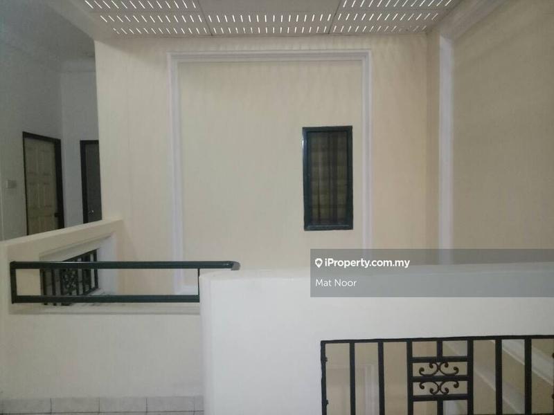 1-storey Terraced House for Sale in Seksyen 7, Shah Alam by Mat Noor - iProperty.com.my