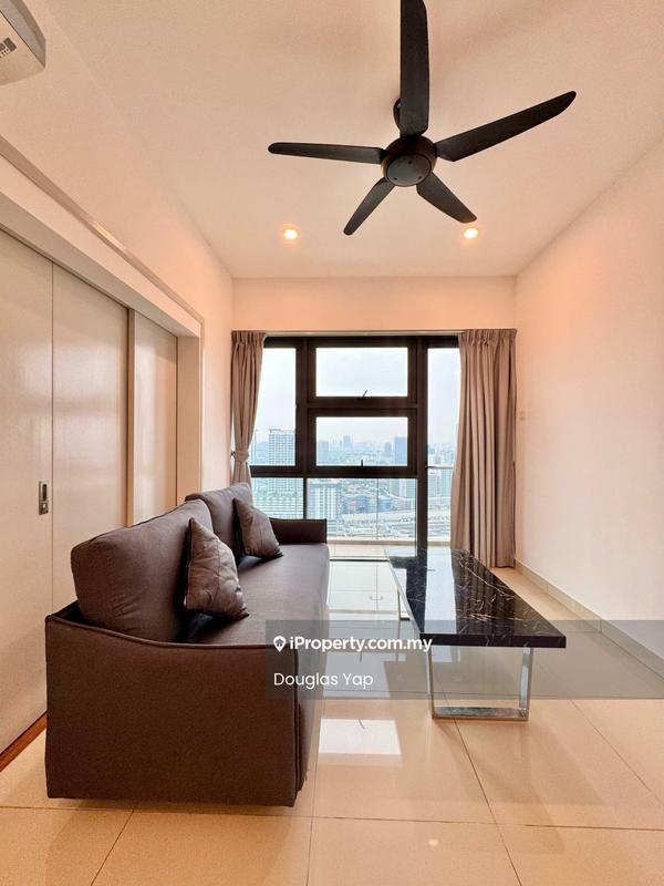 Service Residence for Rent in Pacific Star by Douglas Yap - Living Room - iProperty.com.my