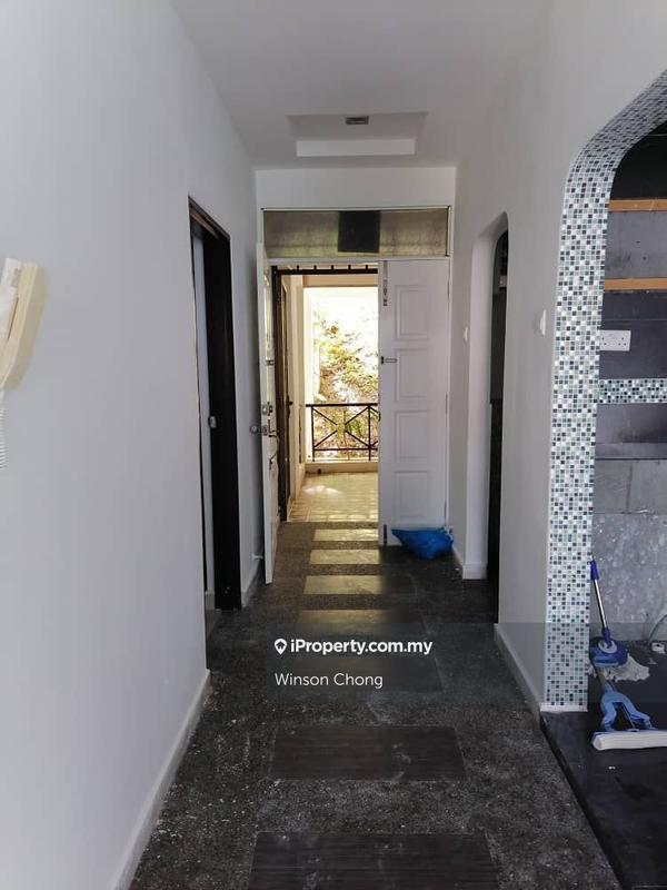 Condominium for Sale in Marina Tower (Ratu Mutiara) by Winson Chong - iProperty.com.my