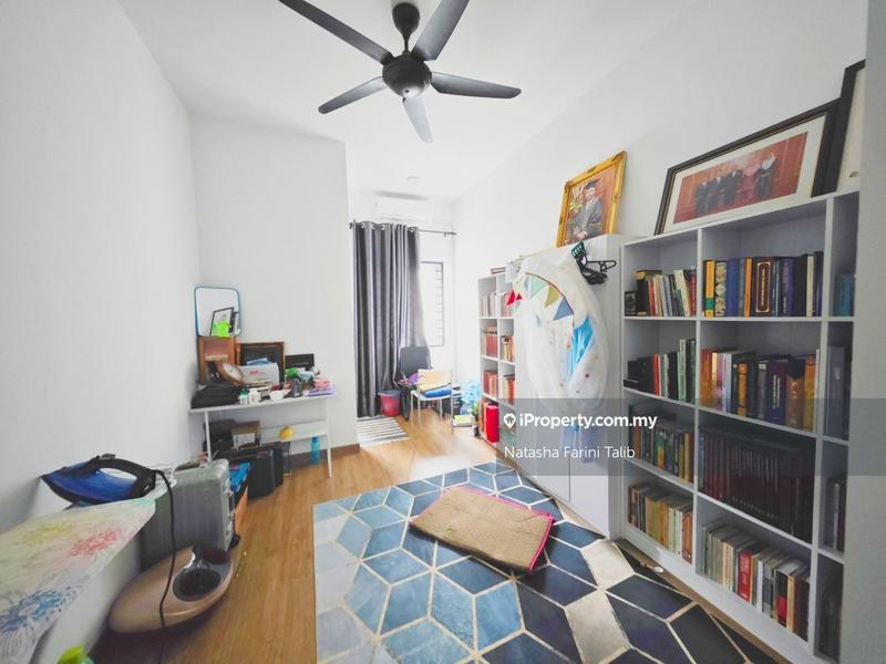 Rumah Berangkai 2 Tingkat untuk Dijual di Serenia City Type Adiva , Kota Warisan, Sepang oleh Natasha Farini Talib - iProperty.com.my