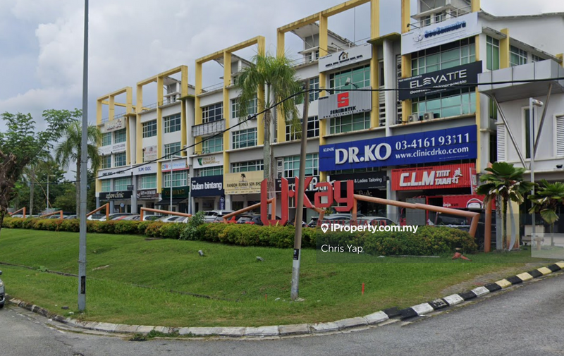 For Rent - Ampang Melawati Ukay Boulevard Ground Floor build up 1400sf Face Mainroad