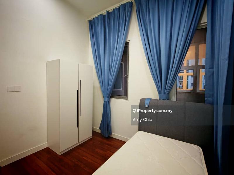 Condominium for Sale in Pavilion Hilltop by Amy Chia - Bedroom - iProperty.com.my