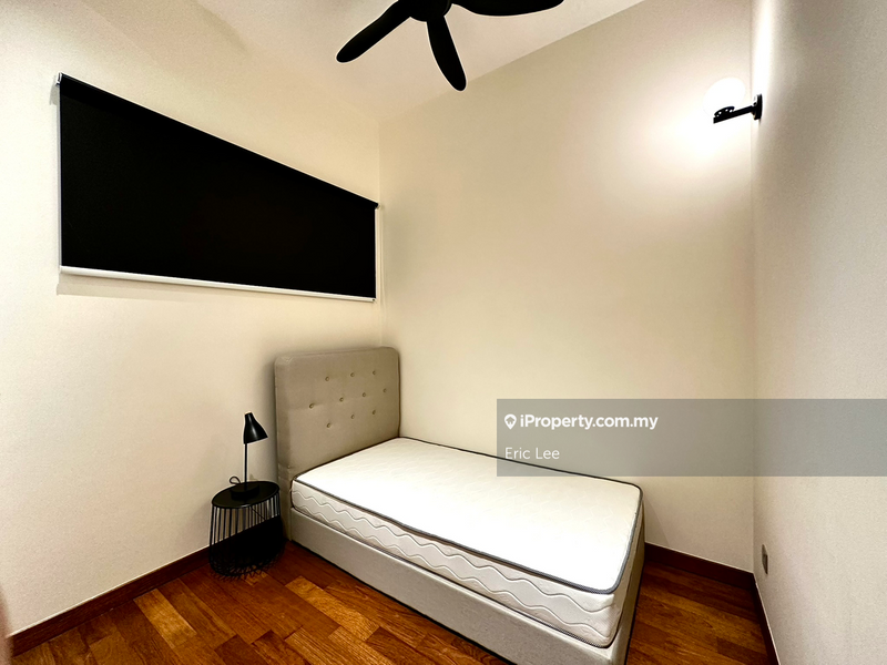 Service Residence for Sale in Senada Residence @ KLGCC Resort by Eric Lee - iProperty.com.my