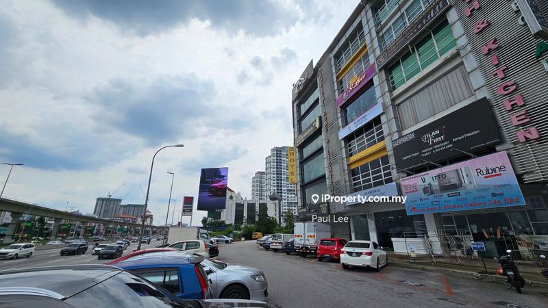 For Rent - One Puchong Office with Lift