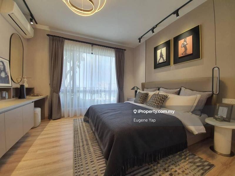 For Sale - Baron Residence @ Lake City