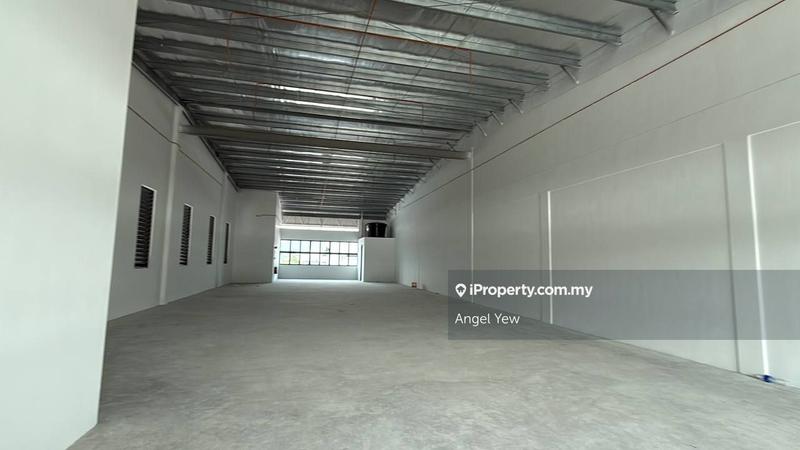 For Rent - Batu Caves Sungai Tua intermediate factory 40ft ceiling height easy loading