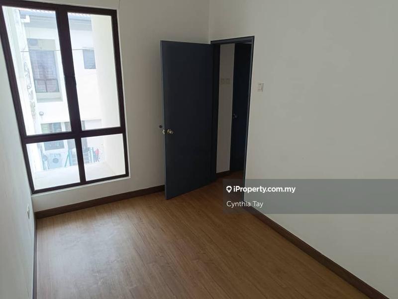 Rumah Berangkai 2 Tingkat untuk Dijual di Bandar Ainsdale, Seremban oleh Cynthia Tay - iProperty.com.my