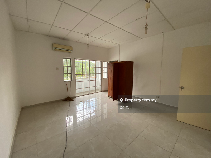 Rumah Teres 2-Tingkat untuk Dijual di Seksyen 32, Shah Alam oleh SC Tan - iProperty.com.my