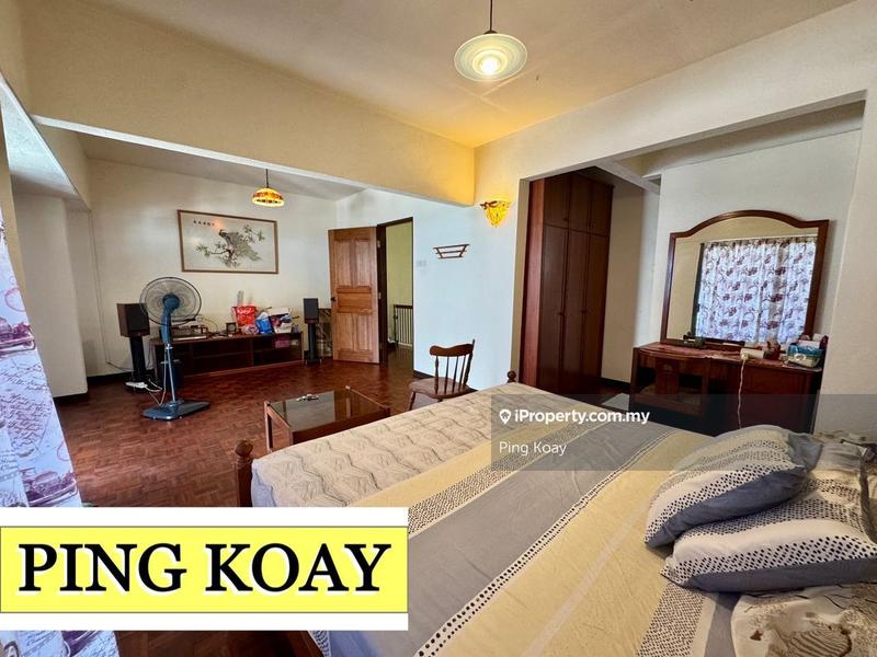 3-storey Terraced House for Sale in 3 STY TERRACE | MOUNT PLEASURE | SEAVIEW, Batu Feringghi by Ping Koay - iProperty.com.my