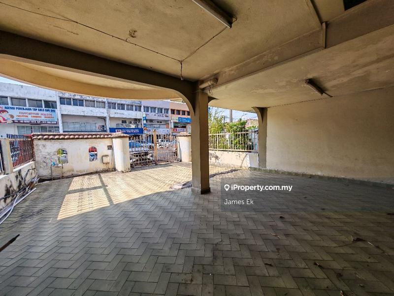Rumah Teres 2-Tingkat untuk Dijual di Taman Pertama, Cheras oleh James Ek - iProperty.com.my