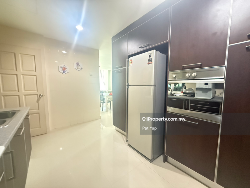 For Sale - Sutramas Luxury Condominium