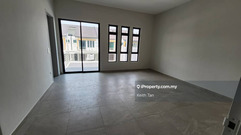 2-storey Terraced House for Sale in Taman Molek Residence, Ayer Molek by Keith Tan - iProperty.com.my