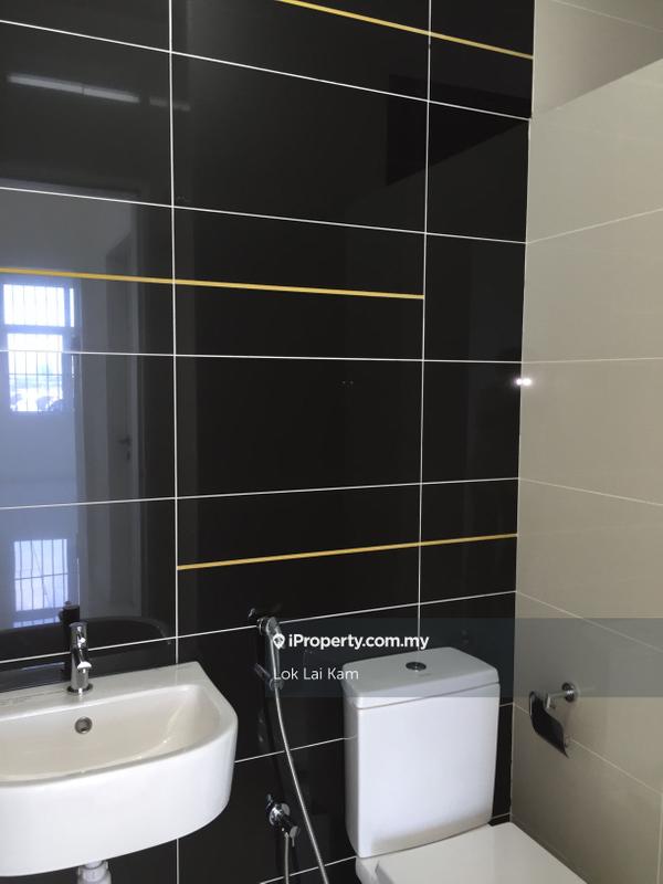 Kediaman Servis untuk Dijual di Skypod Residence oleh Lok Lai Kam - iProperty.com.my