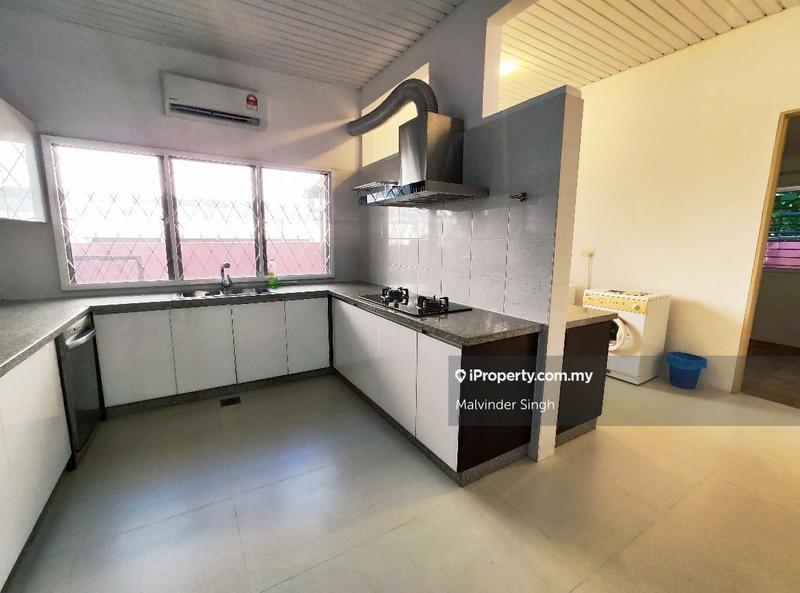 Bungalow House for Sale in Ukay Heights, Ampang by Mel Walia - iProperty.com.my