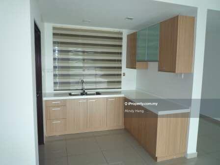 For Sale - Molek Pine 3