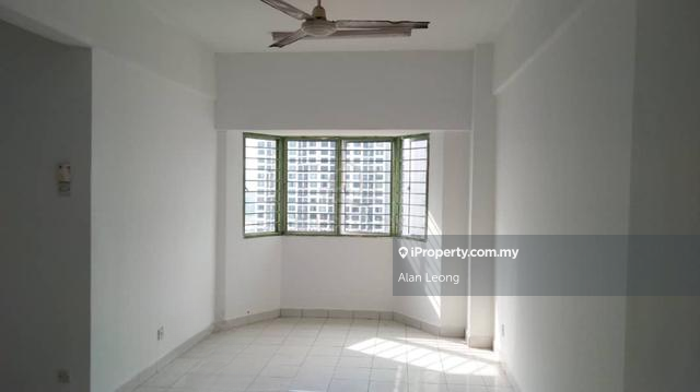 Kediaman Servis untuk Dijual di Serdang Skyvillas (Serdang Perdana) oleh Alan Leong - iProperty.com.my