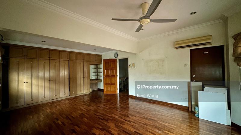 Bungalow House for Sale in Taman Bandaraya, Bangsar by Kent Wong - iProperty.com.my