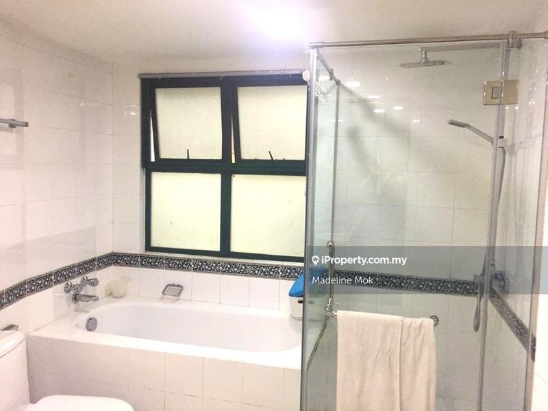 Kondominium untuk Dijual di Villa Bukit Tunku oleh Madeline Mok - Adjoining Bathroom - iProperty.com.my