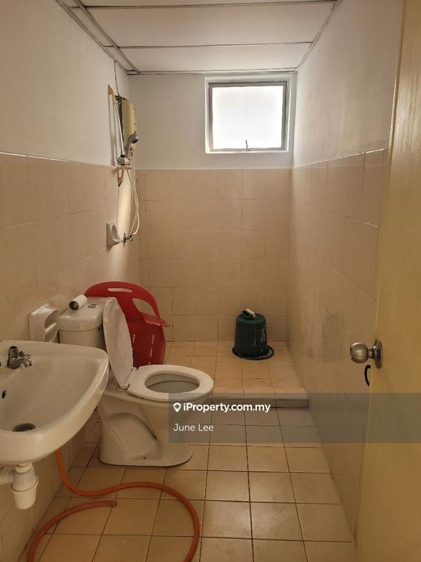 Pangsapuri untuk Disewa di Bayu Puteri oleh June Lee - iProperty.com.my